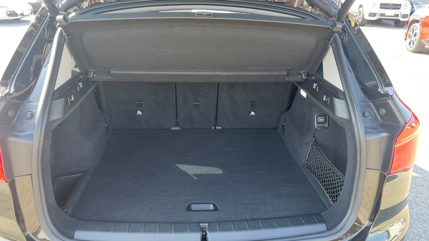 2016 BMW X1  20i X-Line Auto| 52,000 miles | Black