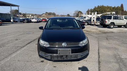2014 Volkswagen POLO TSI Bluemotion 1.2 Auto | 31,000 miles | Black