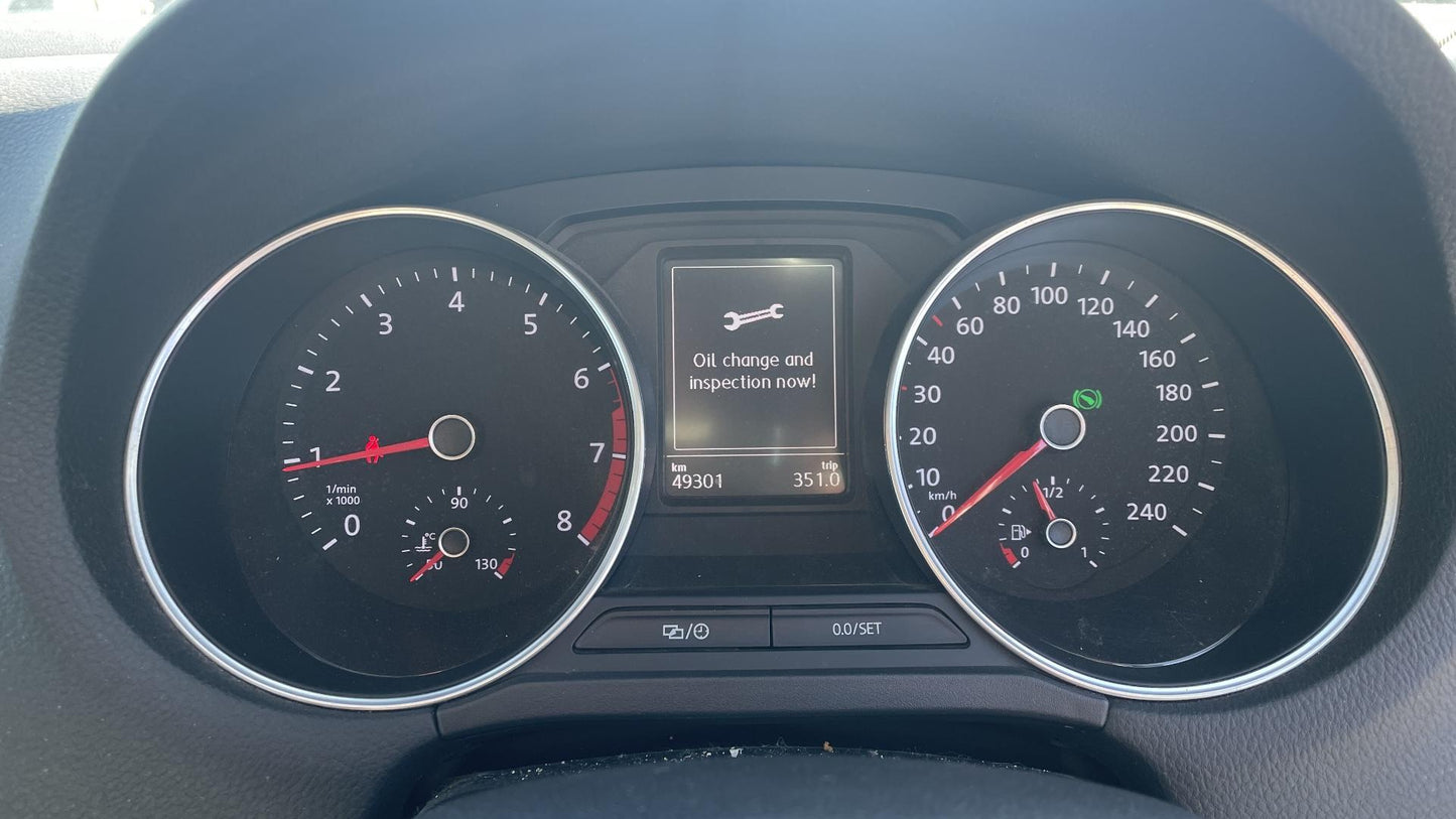 2014 Volkswagen POLO TSI Bluemotion 1.2 Auto | 31,000 miles | Black