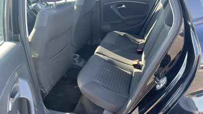 2014 Volkswagen POLO TSI Bluemotion 1.2 Auto | 31,000 miles | Black