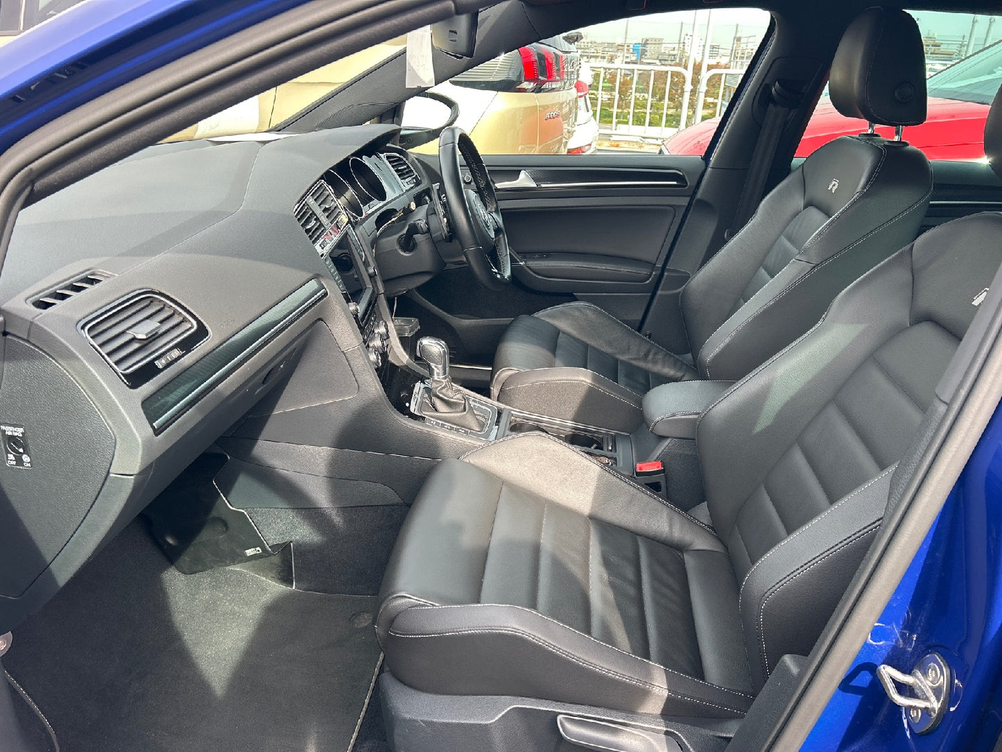 Volkswagen Golf R 2.0 TSI 2015